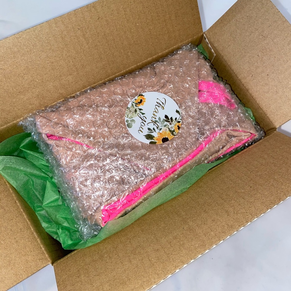 Packaging🌻💛 - Picture 7 of 9